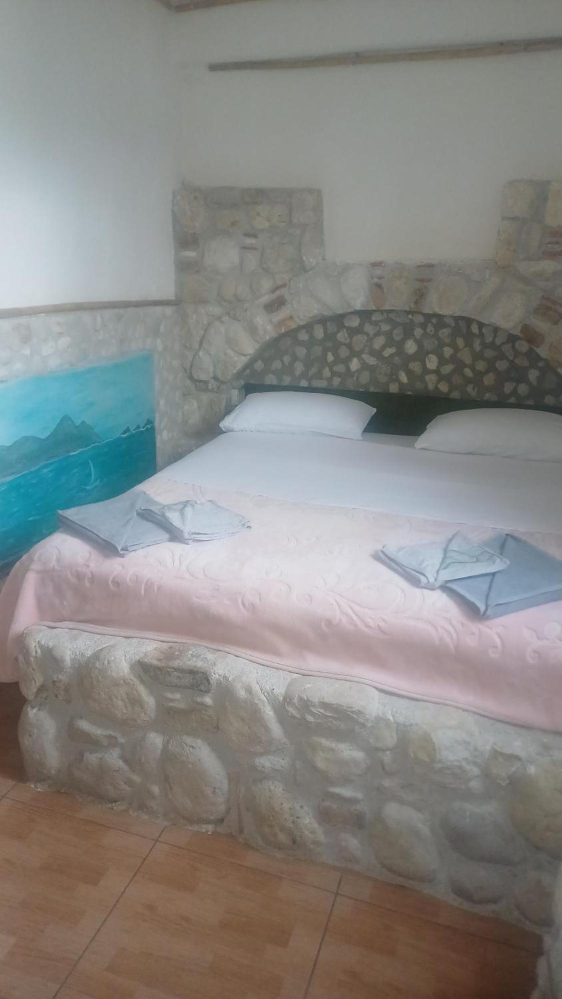Maxola'S Dream Orikum Hotell Exteriör bild